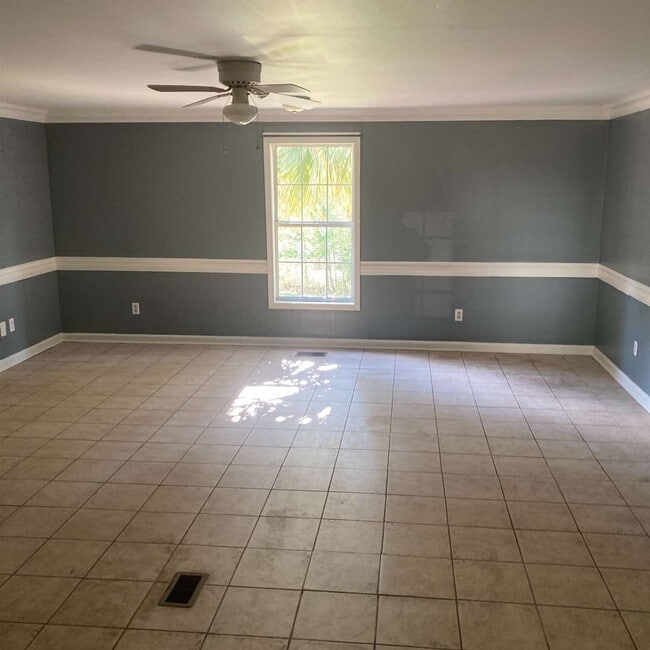 Photo - 2185 S Lake Dr