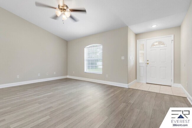 Photo - 30 Red Mill Dr