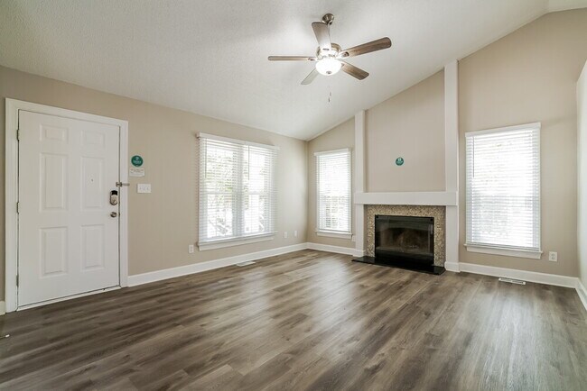 Photo - 1509 Long Cove Ct