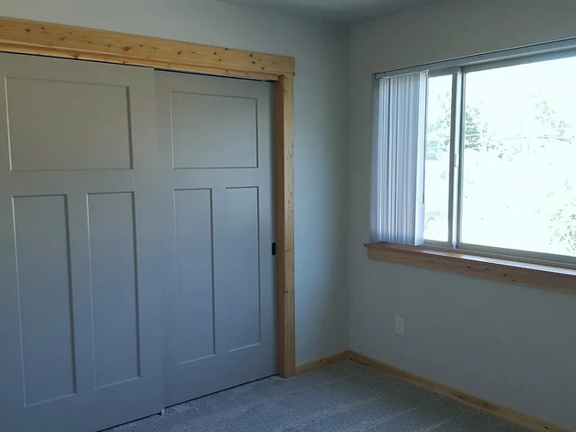 Photo - 2025 Mount Ave