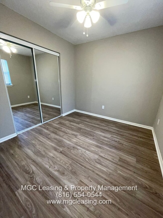 Photo - Le Grand Apartments Available for your May move in. Unidad 309-7 SE Grand Ave