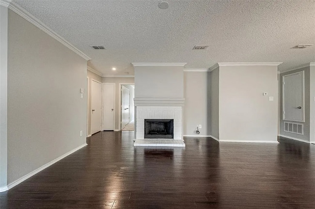 Photo - 8732 Fox Meadow Way