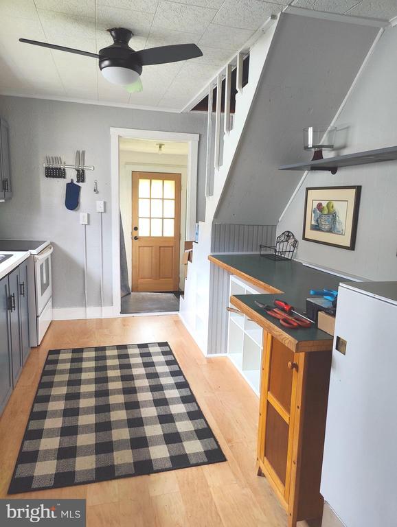 Photo - 4884 Charles Town Rd