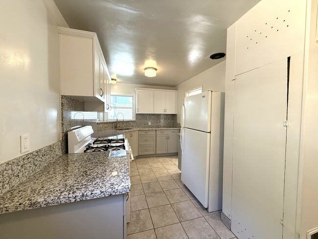 Photo - 1140 Normal Ave