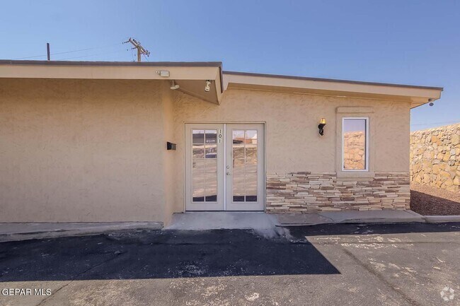 Building Photo - 11615 Pellicano Dr Rental