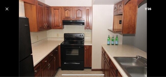 Photo - 1603 Buckingham St