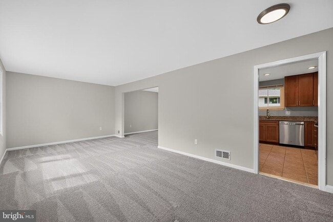 Building Photo - 4898 Wheatstone Dr