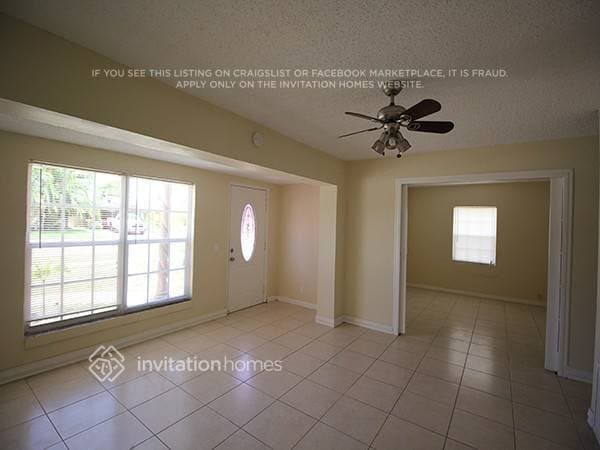 Photo - 5217 NE 2nd Ave