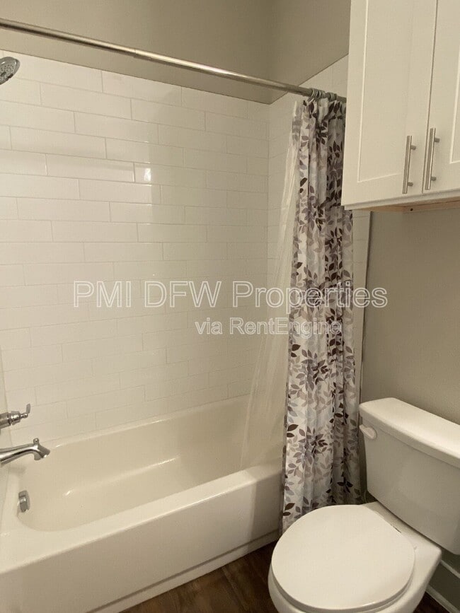 Photo - 212 Stone Cir