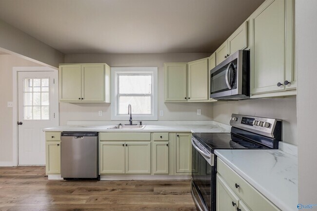 Photo - 3210 Stringfield Rd NW