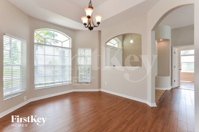 Photo - 733 Via Bianca Dr