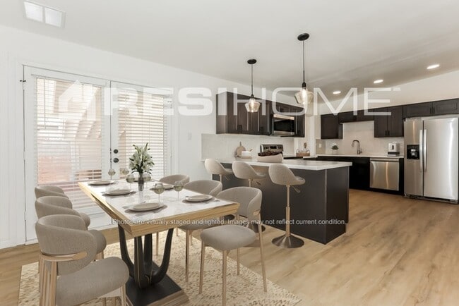 Photo - 1314 E Del Rio Dr