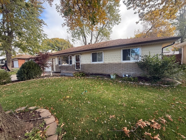 Photo - 127 Wesgaye St