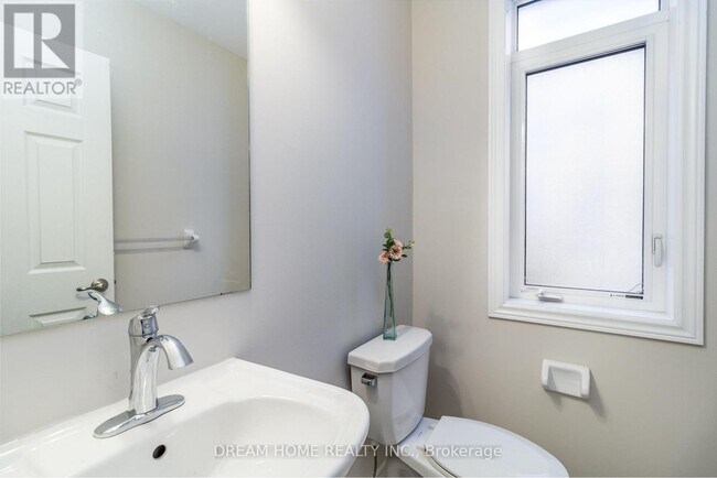 Photo - 3070 Eberly Woods Dr