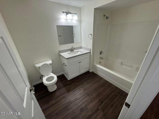 Photo - 1850 Buyers St