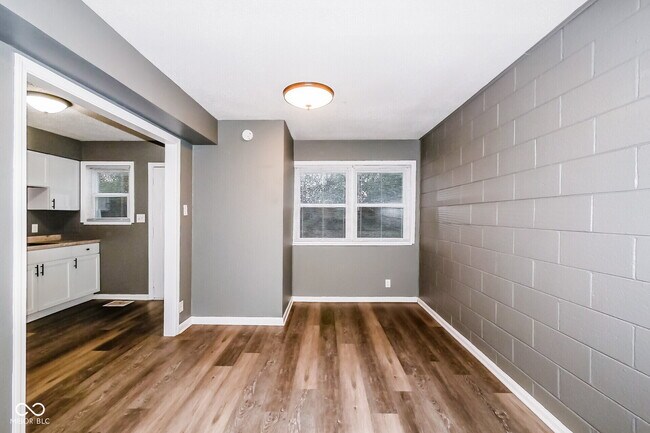 Photo - 6062 E 16th St