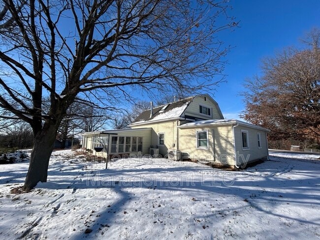 Photo - 1011 Cedar St