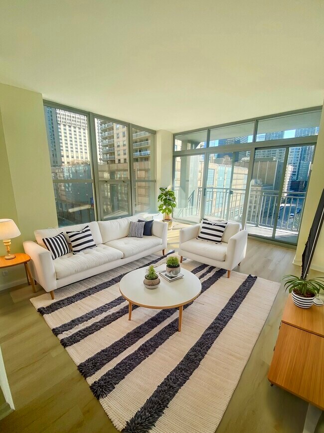 Photo - 600 N Dearborn St Unit 812