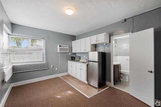 Photo - 420 78th St Unit 5