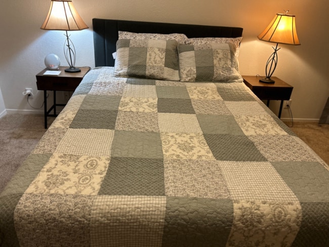 Photo - 3286 Happy Valley Rd