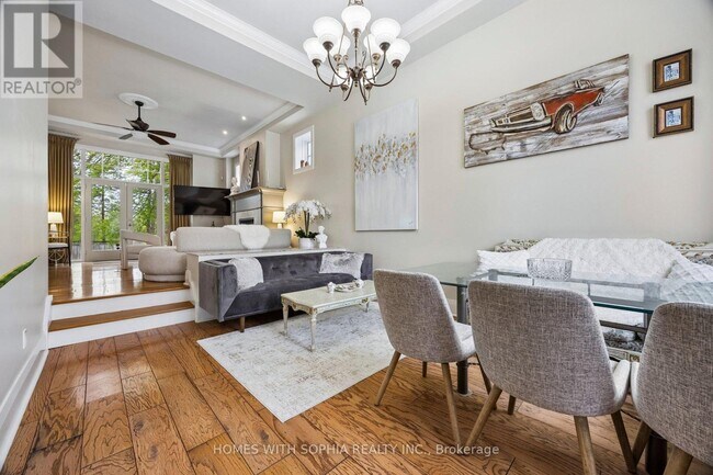 Photo - 162 Glenvale Blvd