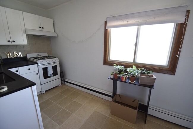 Photo - 241 Highland Ave Apartment Unit 4