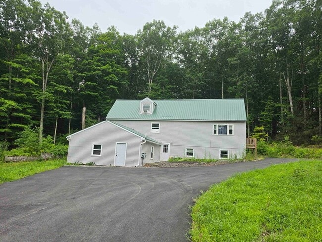 Building Photo - 4 Little River Rd
