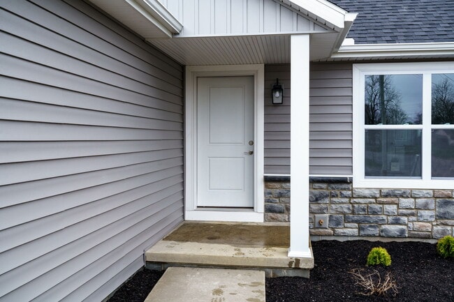 Photo - 211 Jefferson St