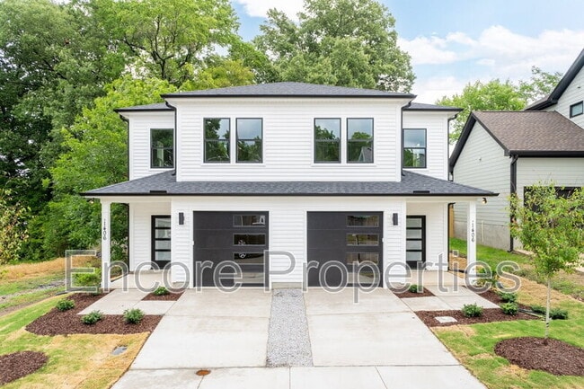 Building Photo - 1406 Gearwood Ave Unit A
