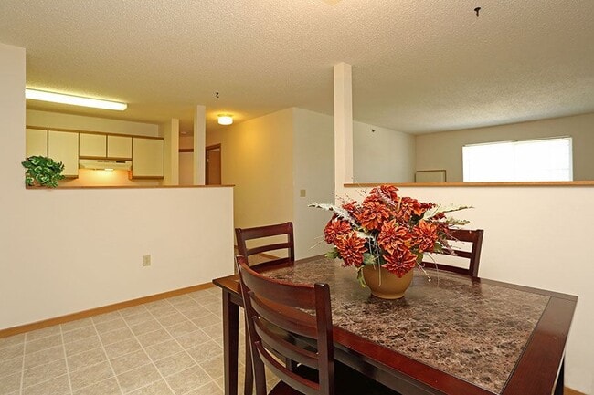 BAY MANOR APARTMENTS