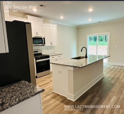 Photo - 306 Shiloh Wy