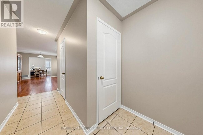 Photo - 1628 Pennel Dr