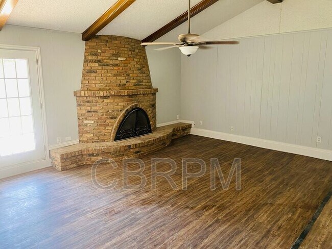 Photo - 4403 58th St