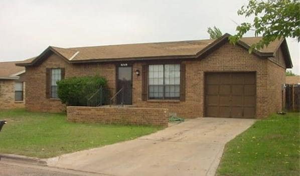 Building Photo - 3749 Duke Ln