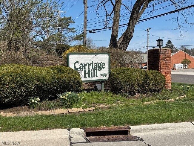 Photo - 6910 Carriage Hill Dr Unidad 202