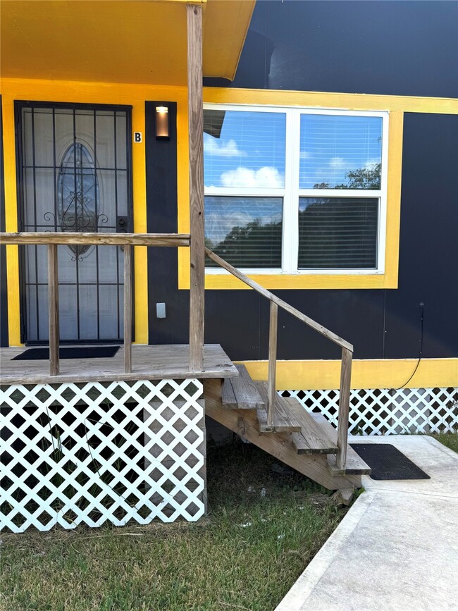 Photo - 9822 Candy Ct