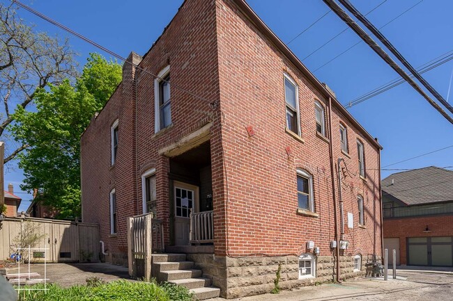 Photo - 751-753 Hunter Ave Unit 751 Hunter Ave