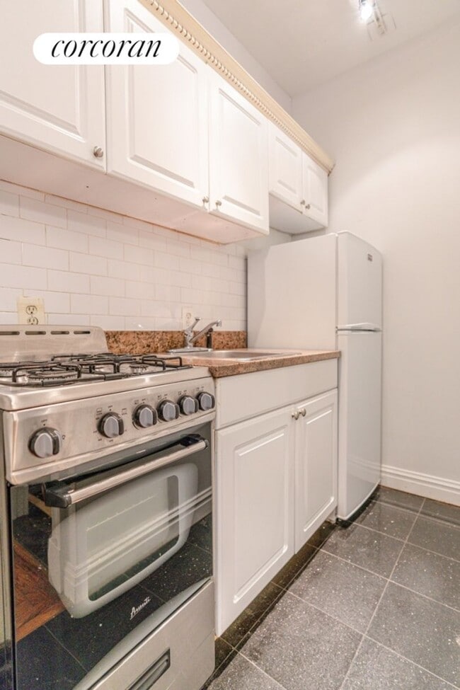 Photo - 1788 3rd Ave Apartment