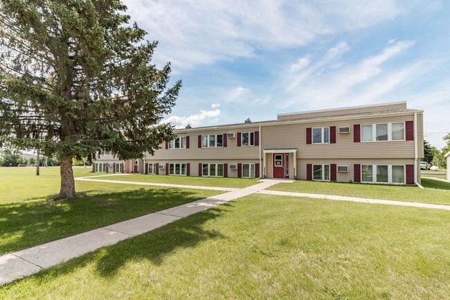 Harvey Dakota Manor Apartments