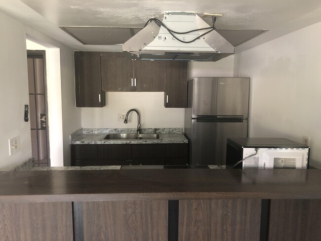 Photo - 77805 California Dr Unidad A2