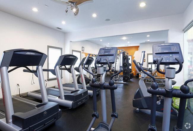 Photo - Campus Pointe