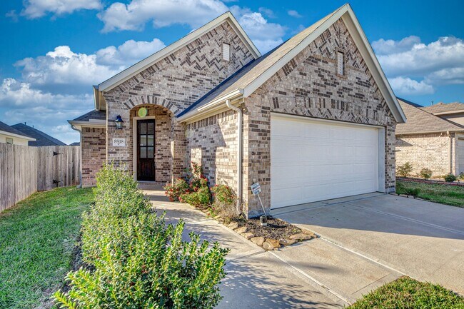 Photo - 8918 Oak Ivy Ln