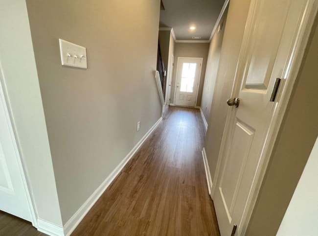 Photo - 5136 Fox Den Rd