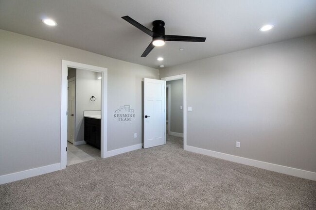 Photo - 735 Rio Vista Loop