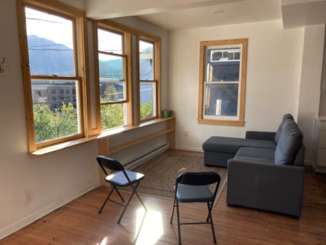 Photo - 238 6th St
