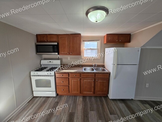Photo - 1533 John St Unit Apt 2