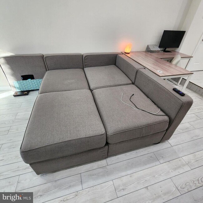 Photo - 255 S Pickett St Unit 102