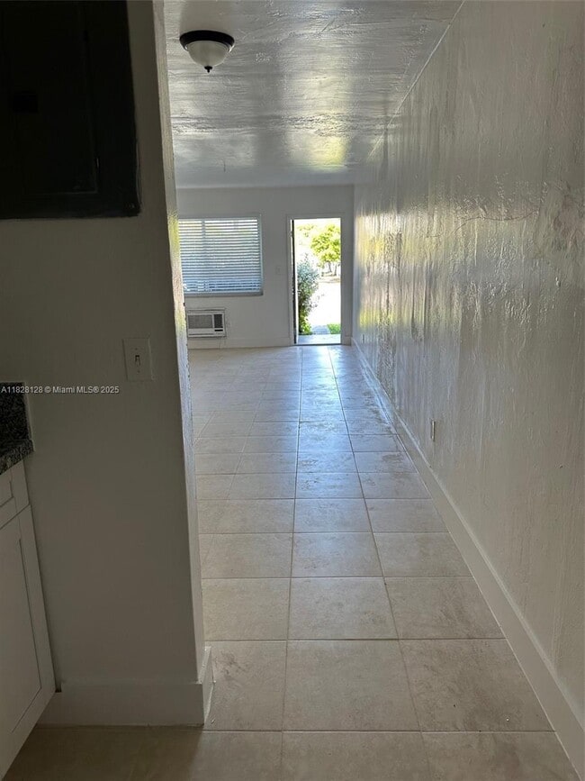 Photo - 16190 NE 19th Pl Apartment Unit 6