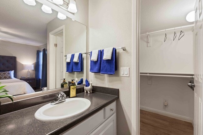 Renaissance Villas Apartment Homes