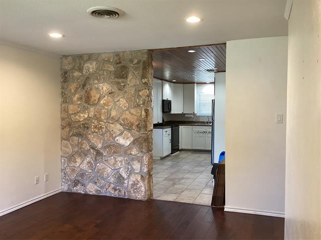Photo - 776 Ponderosa Dr